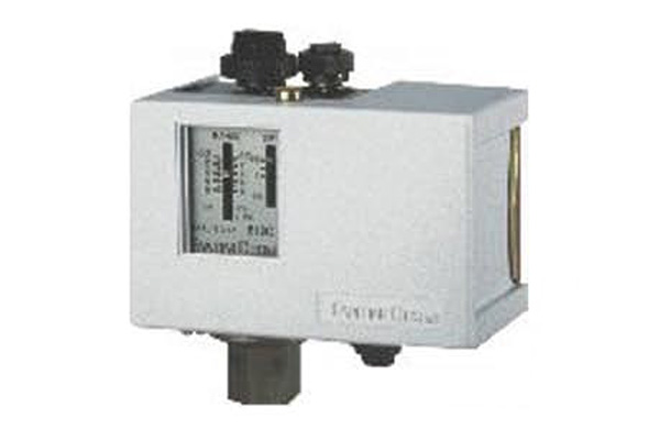 Pressostat à différentiel réglable
